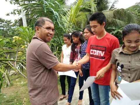 Penyerahan Sertifikat ORMIK