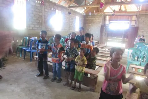 Ibadah anak sekolah minggu