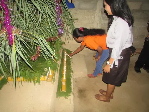 Penyalaan lilin Natal